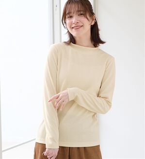 Viola e Viola（ヴィオラ エ ヴィオラ）の「【チクチクしにくい！】柔らかリブプチハイネックプルオーバー（カットソー）」｜アイボリー