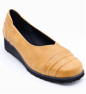 BELLUNA（ベルーナ）の「５Ｅ軽量ステッチデザインパンプス（パンプス）」｜マスタード