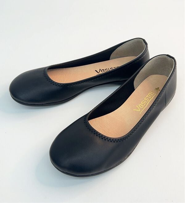 BELLUNA（ベルーナ）の「日本製やわらか軽量パンプス（パンプス）」｜ブラック