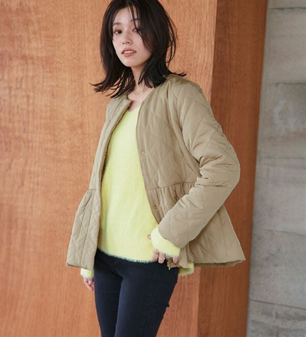 Pierrot（ピエロ）の「ノーカラーフレアキルティングブルゾン（ブルゾン）」｜詳細画像