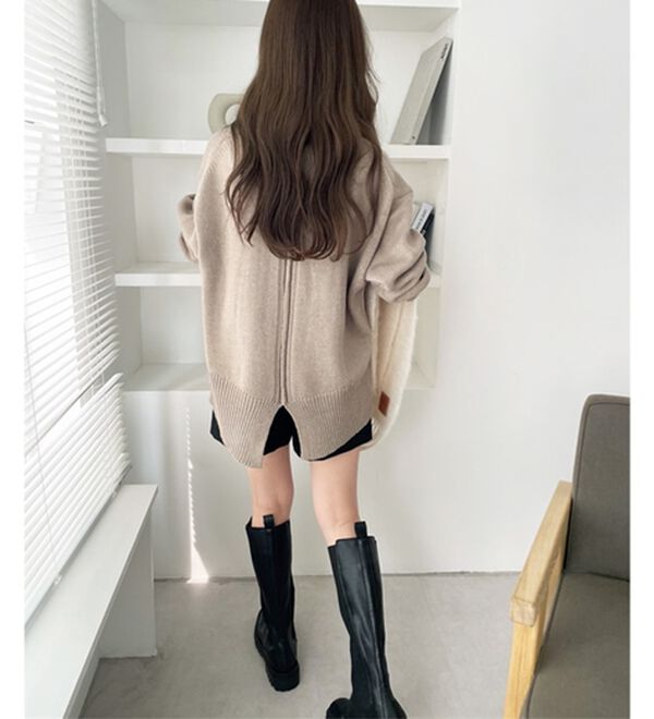 GeeRA（ジーラ）の「バックスリットニットトップス（ニット・セーター）」｜詳細画像