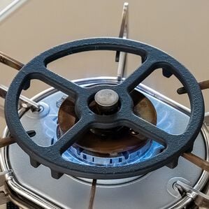 「グラっとしにくい五徳（コンロまわり用品）」｜詳細画像