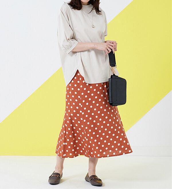 BELLUNA（ベルーナ）の「高見え！異素材切替ドロスト使いプルオーバー（カットソー）」｜詳細画像