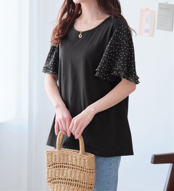 Viola e Viola（ヴィオラ エ ヴィオラ）の「【５つの機能付】袖シフォンゆるＴシャツ（Tシャツ）」｜詳細画像