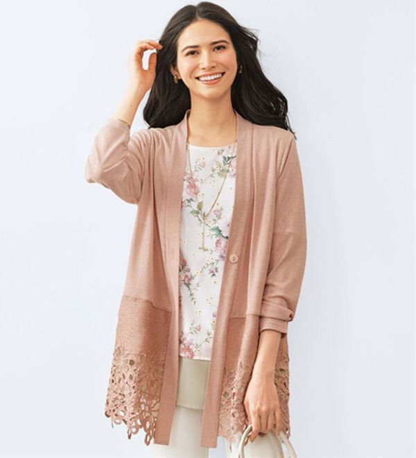 BELLUNA（ベルーナ）の「花柄ブラウス&times;レースカーデアンサンブル（チュニック）」｜ピンク系