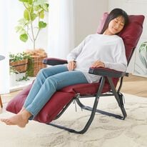 「フットレスト付リクライニングチェア２（椅子・チェア・スツール）」