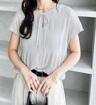 GeeRA（ジーラ）の「前後２ＷＡＹシアーシャーリングブラウス（ブラウス）」