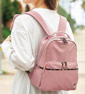 BELLUNA（ベルーナ）の「＜クロコダイル＞チェック柄切替リュック（リュック）」｜ローズ