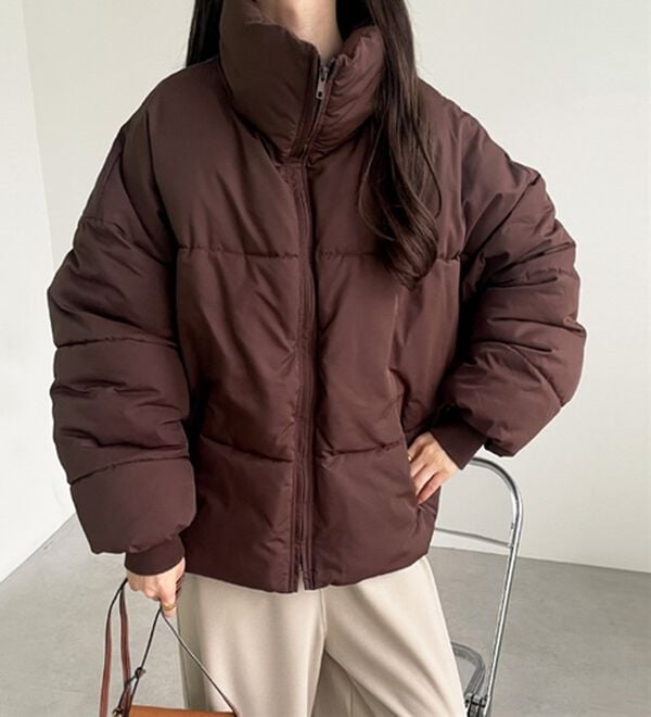 GeeRA（ジーラ）の「スタンドカラーフェイクダウンジャケット（ダウンコート・ジャケット・ベスト）」｜詳細画像