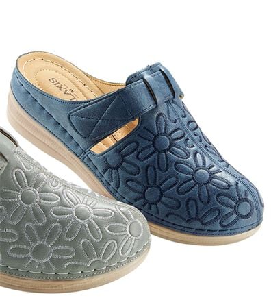 BELLUNA（ベルーナ）の「刺しゅうデザイン柔らかソールミュール（サンダル・ミュール）」