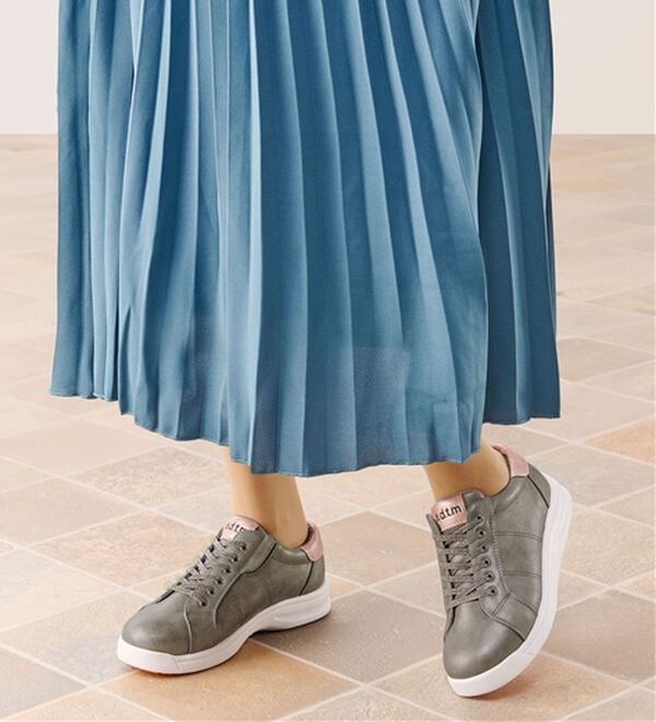 ルフラン（ルフラン）の「足がよろこぶもちかるサッとスニーカー（スニーカー）」｜詳細画像