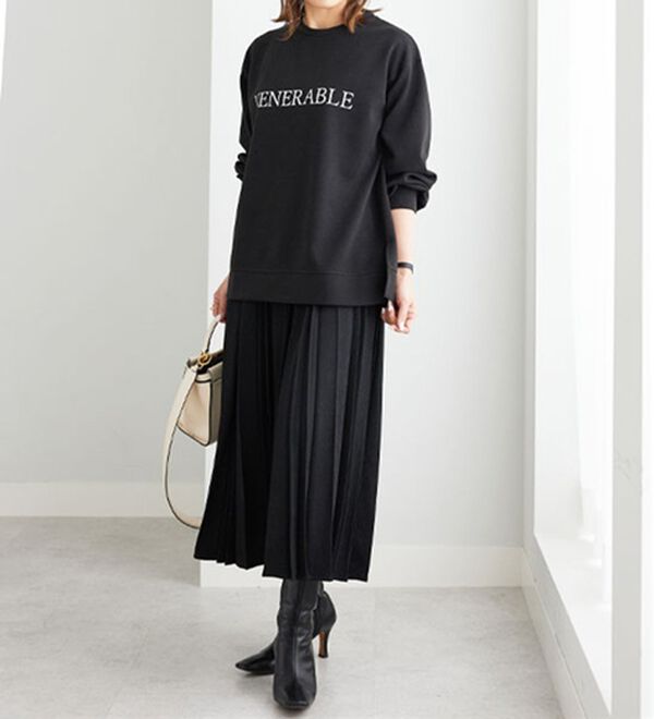 BELLUNA（ベルーナ）の「ロゴプリントダンボールプルオーバー（カットソー）」｜詳細画像