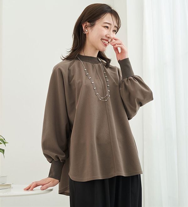BELLUNA（ベルーナ）の「Ｔシャツ感覚なのにきちんとブラウス見え！カットジョーゼットプルオーバー（ブラウス）」｜詳細画像