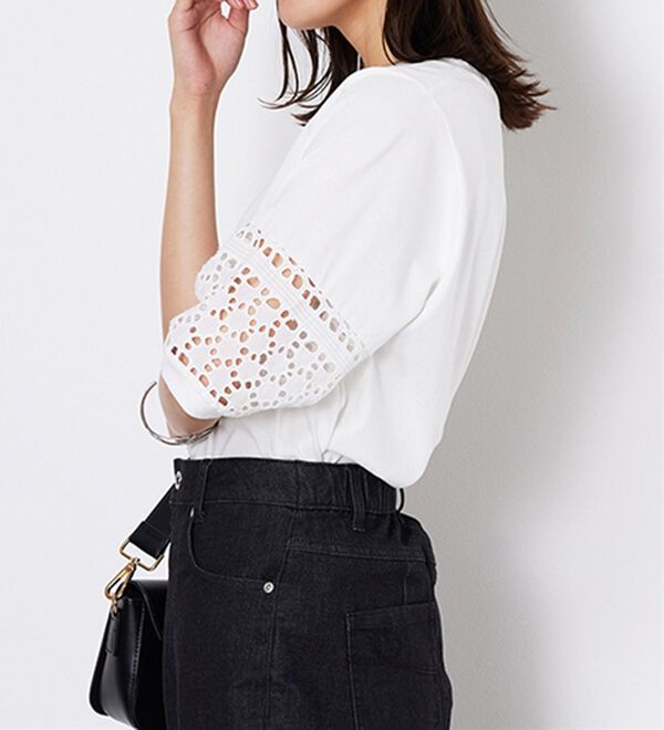 BELLUNA（ベルーナ）の「袖レース切替デザインプルオーバー（カットソー）」｜詳細画像