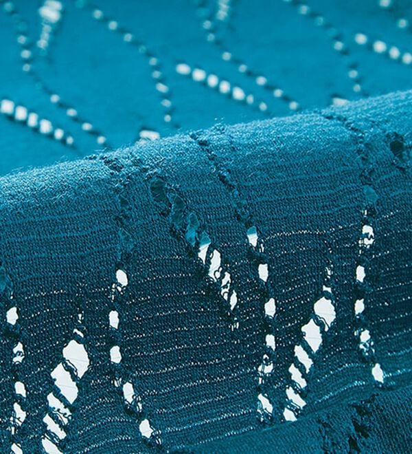 BELLUNA（ベルーナ）の「ストレッチレース素材ふんわり袖チュニック（チュニック）」｜詳細画像