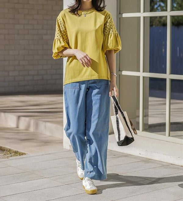 BELLUNA（ベルーナ）の「ボリューム袖レース切替プルオーバー（カットソー）」｜詳細画像