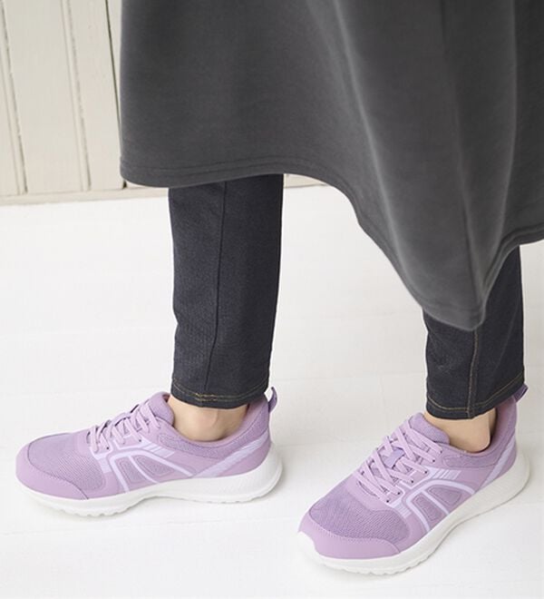 BELLUNA（ベルーナ）の「サッと履ける！防水軽量シューズ（スニーカー）」｜詳細画像