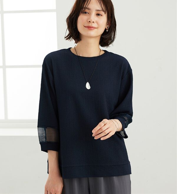 BELLUNA（ベルーナ）の「ジャカード素材袖メッシュレースプルオーバー（カットソー）」｜詳細画像