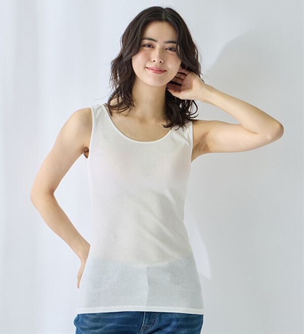 LAVIENNE（ラヴィエンヌ）の「【ムレ嫌いさん必見！】綿１００％涼しいタンクトップインナー＜さらりラボ＞（肌着・インナーウェア）」｜オフホワイト