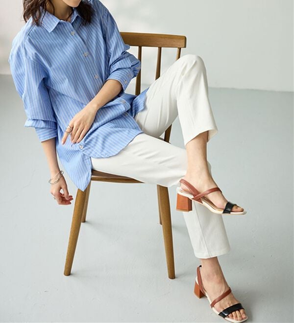 BELLUNA（ベルーナ）の「サラリ速乾！綿サテンストレッチカラーパンツ（フルレングスパンツ）」｜詳細画像