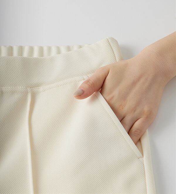 RANAN（ラナン）の「美脚見えツイルフレアーパンツ（フルレングスパンツ）」｜詳細画像