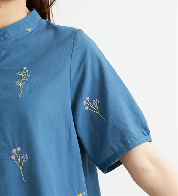 BELLUNA（ベルーナ）の「【Ｌａｇｒｉｌｕａ】花柄刺しゅうデザインチュニック（チュニック）」｜詳細画像