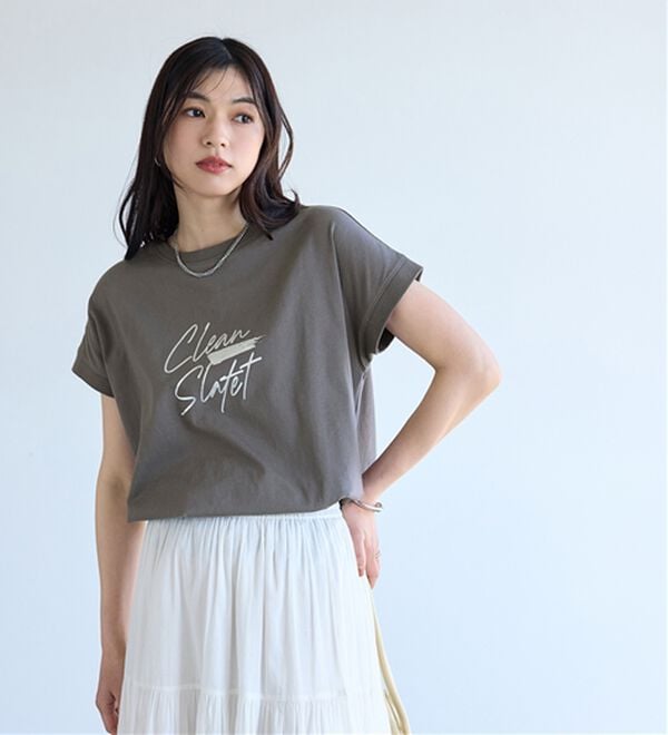 BELLUNA（ベルーナ）の「ひんやリッチコットン大人のゆったりドルマンＴシャツ（カットソー）」｜チャコール