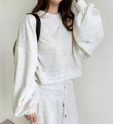 GeeRA（ジーラ）の「ボリュームスリーブ裏毛ショートスウェット（トレーナー・スウェット）」