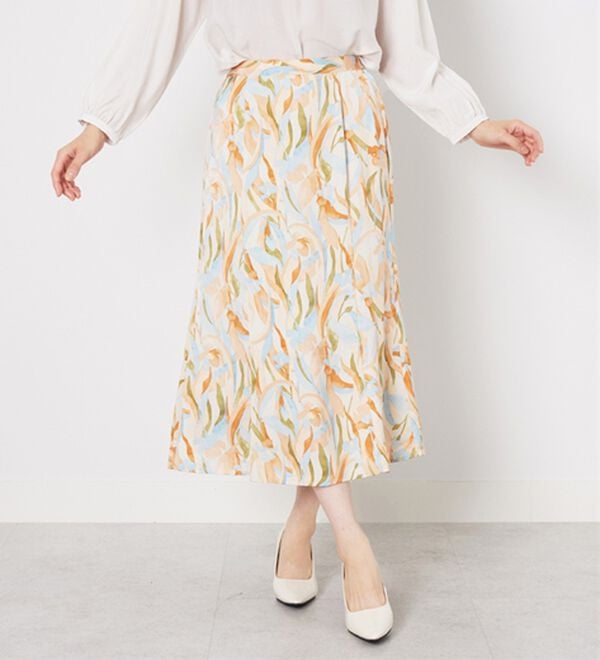 BELLUNA（ベルーナ）の「艶やかプリント切替フレアースカート（ロングスカート）」｜詳細画像