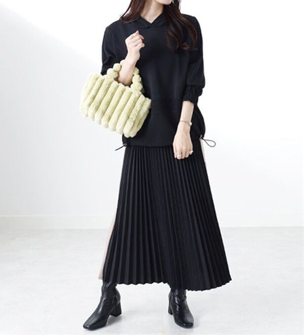 BELLUNA（ベルーナ）の「【Ｌａｇｒｉｌｕａ】裾スピンドル使いパーカー（パーカー）」｜詳細画像