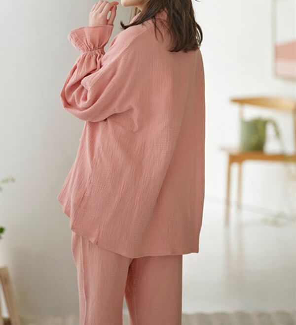 YU'NOW（ユナウ）の「【上下２点セット】Ｗガーゼシャツパジャマ（パジャマ・ルームウェア）」｜詳細画像