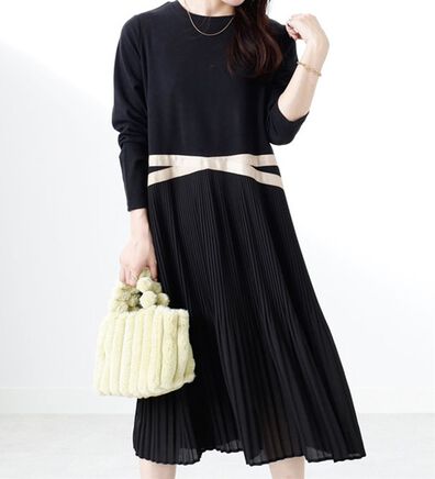 BELLUNA（ベルーナ）の「【Ｌａｇｒｉｌｕａ】プリーツ切替ドッキングワンピース（ドッキングワンピース）」