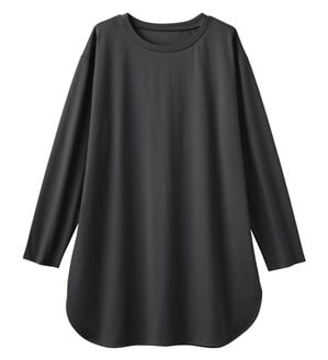 Viola e Viola（ヴィオラ エ ヴィオラ）の「ひんやり＆さらり綿混チュニックＴシャツ（チュニック）」｜チャコール／長袖