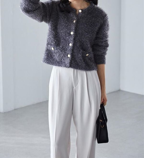 RANAN（ラナン）の「ゴールド調ボタンラメシャギーカーディガン（ニットカーディガン）」｜詳細画像