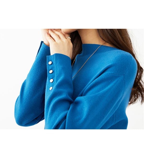 BELLUNA（ベルーナ）の「もちもち袖ボタンニットプルオーバー（ニット・セーター）」｜詳細画像