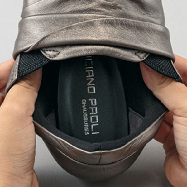 BELLUNA（ベルーナ）の「４Ｅ牛革シャーリングシューズ（スリッポン）」｜詳細画像