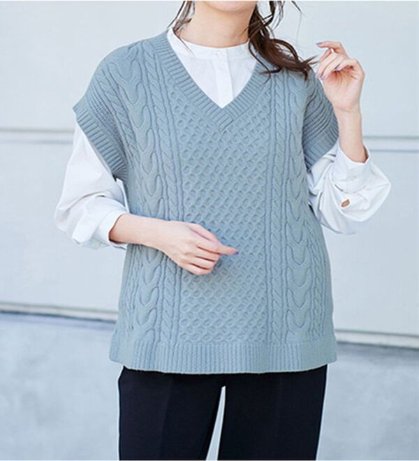 RANAN（ラナン）の「＜４つの機能付＞ケーブル柄ニットベスト（ベスト）」｜詳細画像