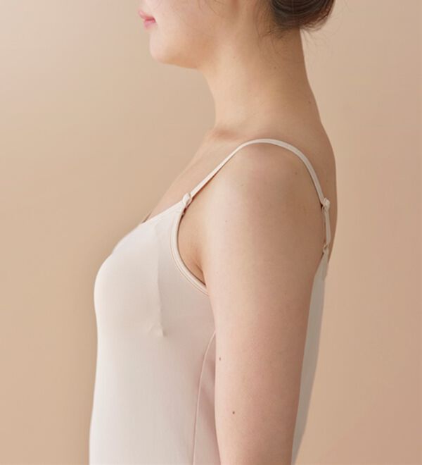 YU'NOW（ユナウ）の「まる胸メイクのちゅるんブラキャミ（ブラトップ・カップ付きインナー）」｜詳細画像