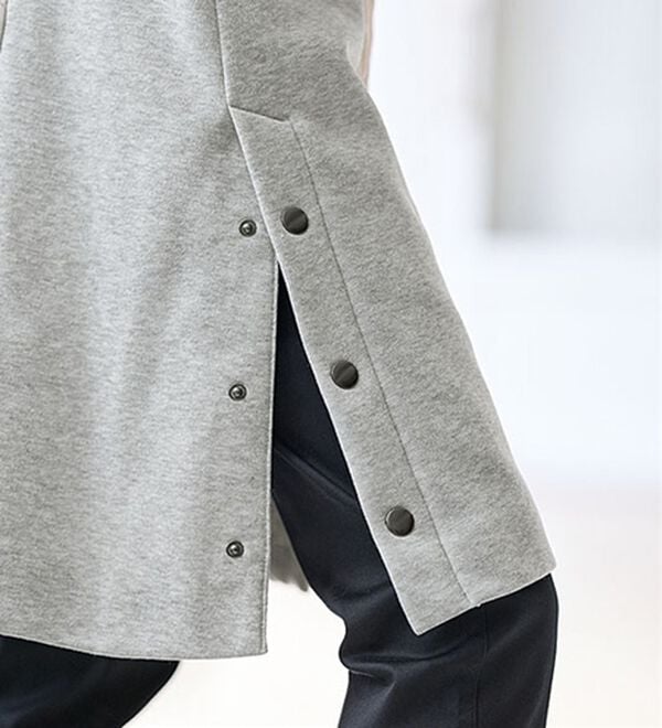 BELLUNA（ベルーナ）の「冬のお出かけにこれ一枚！幾何柄キルト切替ロングコート（ロングコート）」｜詳細画像