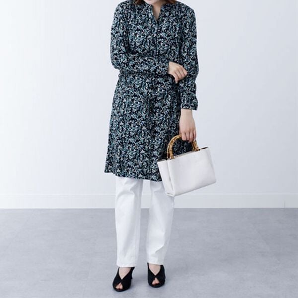 BELLUNA（ベルーナ）の「花柄プリントデザインワンピース（プリントワンピース）」｜詳細画像