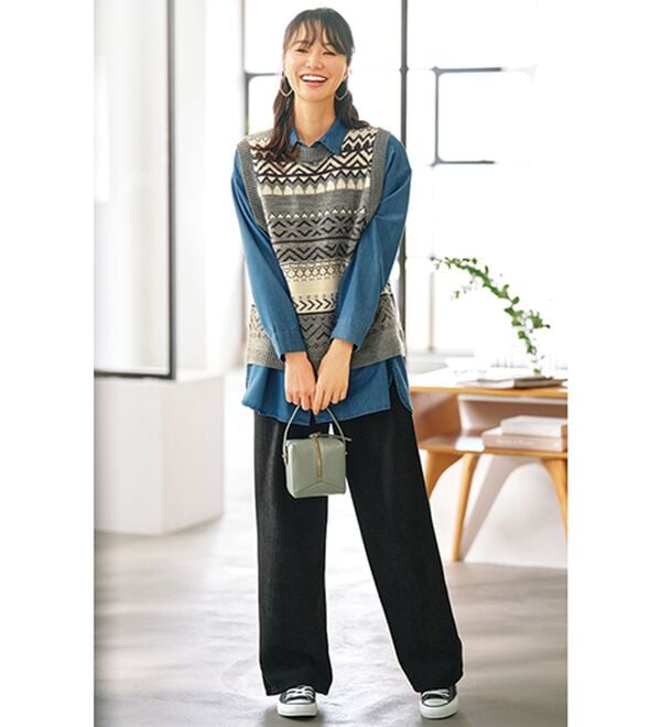 BELLUNA（ベルーナ）の「幾何柄ジャカードニットベスト（ベスト）」｜詳細画像