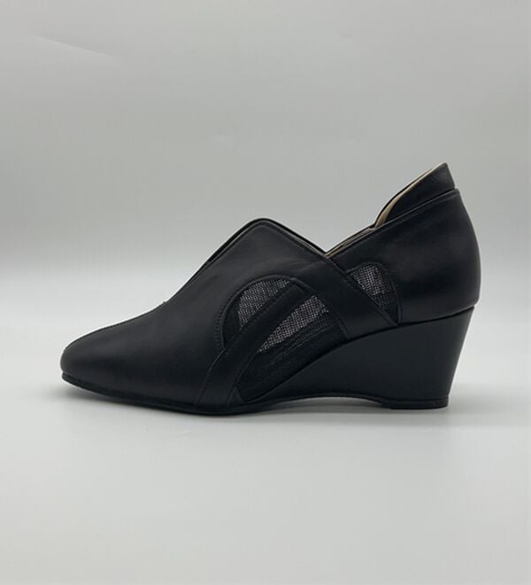 BELLUNA（ベルーナ）の「４Ｅ牛革エレガントラインシューズ（パンプス）」｜詳細画像