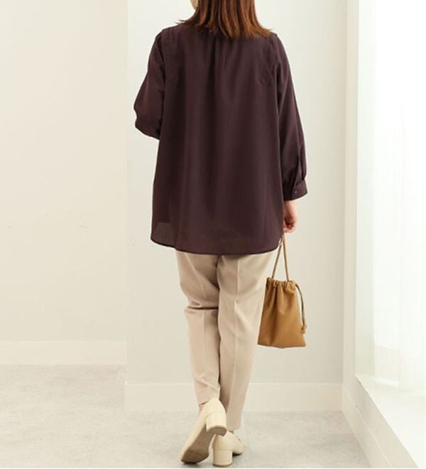 BELLUNA（ベルーナ）の「ビンテージ素材肩タックブラウス（ブラウス）」｜詳細画像