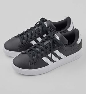 RANAN（ラナン）の「＜ａｄｉｄａｓ＞グランドコート2.0Ｍ　スニーカー（スニーカー）」｜ブラック系