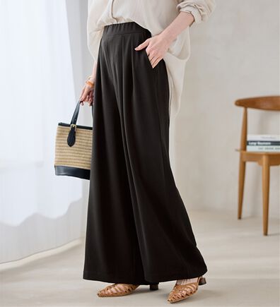 Viola e Viola（ヴィオラ エ ヴィオラ）の「さらさらＥＡＳＹ細魅せ叶う！とろみタックワイドパンツ（ワイドパンツ・ガウチョ）」