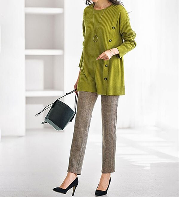 BELLUNA（ベルーナ）の「ポカポカすっきり！静電防止付裏ファーパンツ（フルレングスパンツ）」｜詳細画像