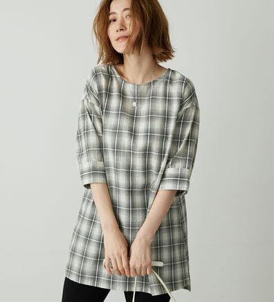 BELLUNA（ベルーナ）の「サッカー素材チェック柄チュニック（チュニック）」