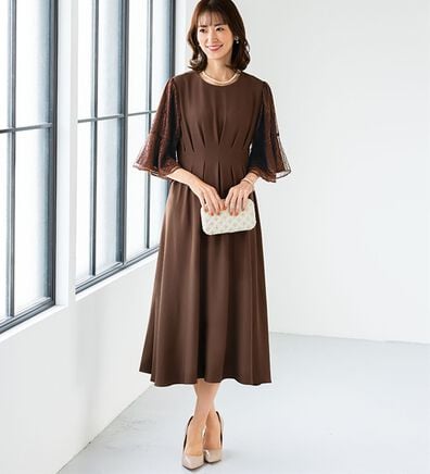 BELLUNA（ベルーナ）の「袖レースフォーマルワンピース（その他ワンピース）」