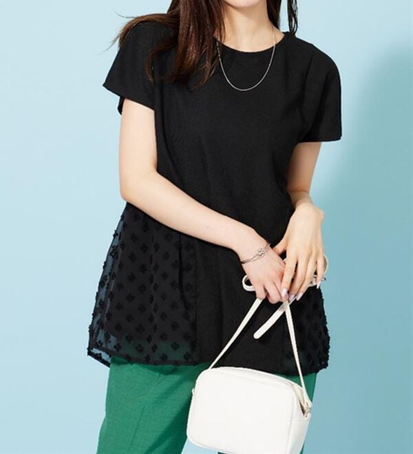 BELLUNA（ベルーナ）の「サイドシアードット切替チュニック（チュニック）」｜詳細画像