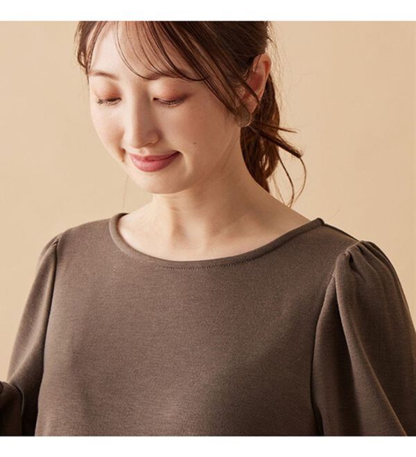 alotta（アロッタ）の「【蓄熱保温】裏ファーパフ袖ペプラムプルオーバー（カットソー）」｜詳細画像